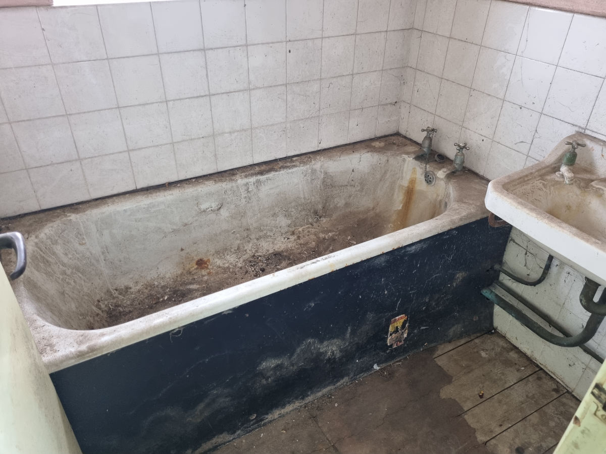 Bathroom before the work